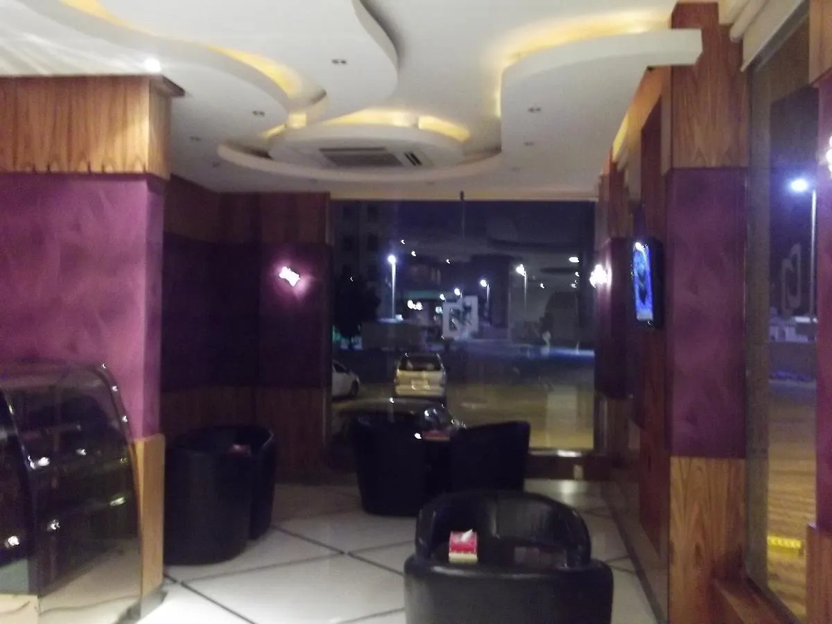 Dybaj Hotel דמאם